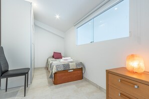 شقة | 3 عدّة غرف نوم ومكواة/لوح كي