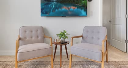 Kick back in this comfortable 2-bedroom casita with two king beds, full kitchen, TV, & Laundry unit