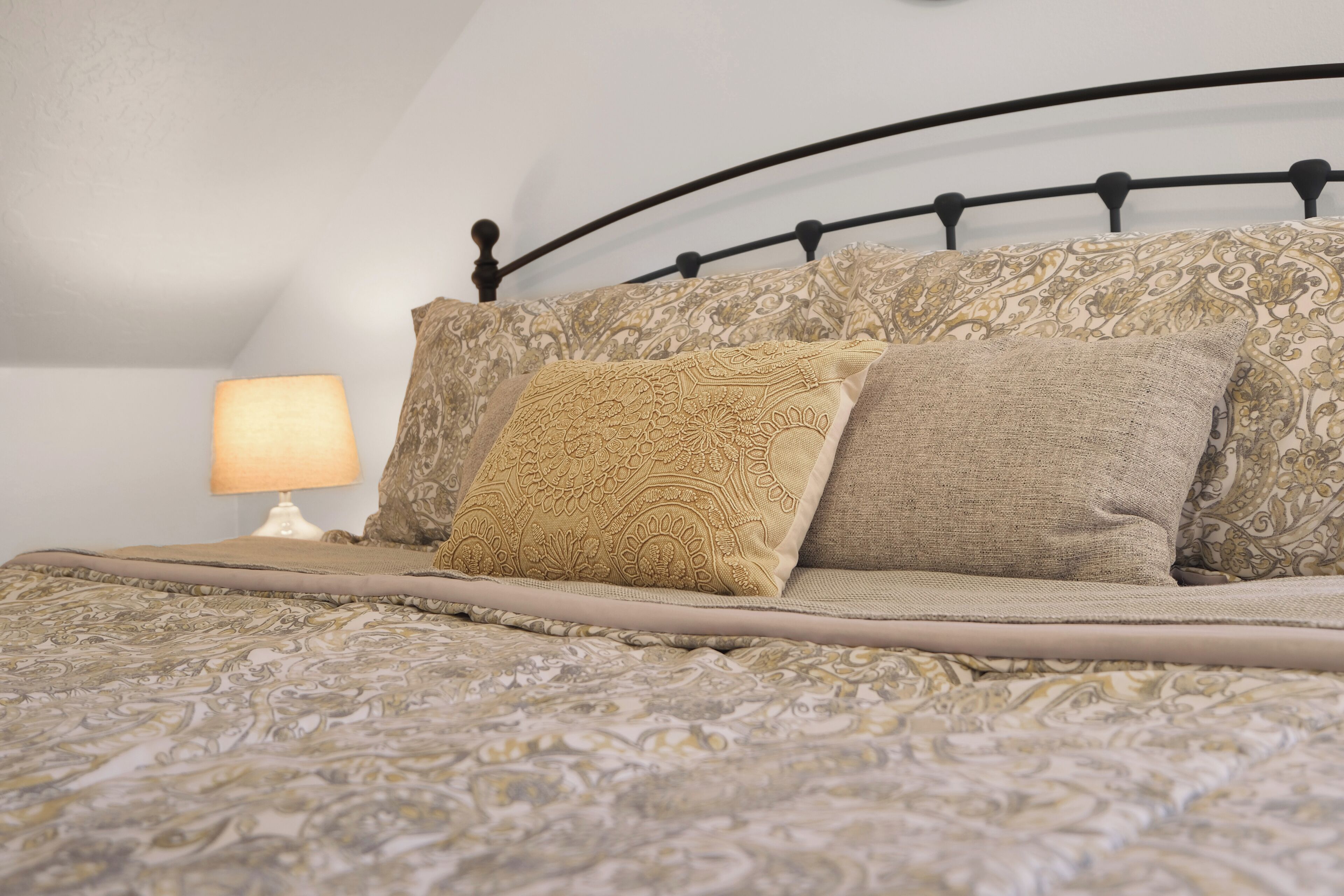 熨斗/熨衣板、WiFi、床单