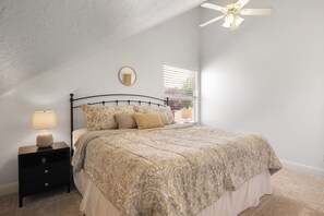 Bügeleisen/Bügelbrett, WLAN, Bettwäsche