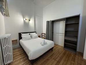 Apartment | 4 bedrooms - Loft in Le Mans Near Historic Old Town (Le Mans)