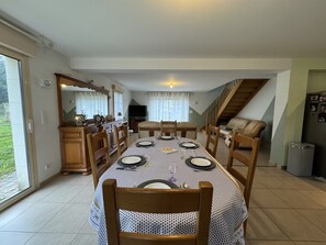 獨棟房屋 | 用餐區