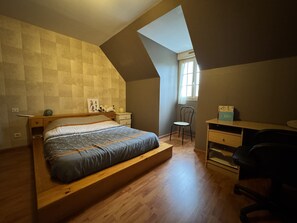 하우스 | 6 개의 침실, 각각 다르게 가구 비치, 다리미/다리미판