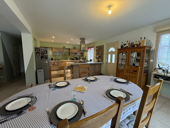 하우스 | 다이닝