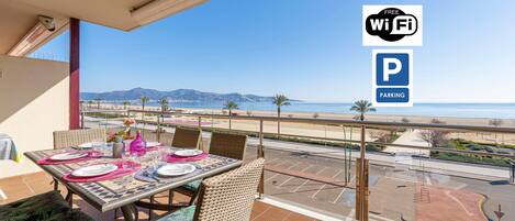 Apartment | Speisen im Freien