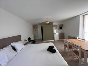 Hus