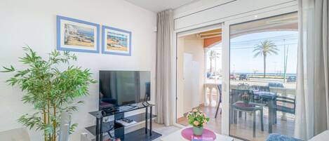 Apartment | Living room