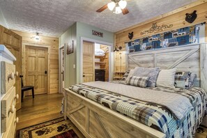 2 chambres, fer et planche à repasser, accès Internet, draps fournis