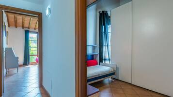 2 chambres, lit parapluie, Wi-Fi gratuit, draps fournis