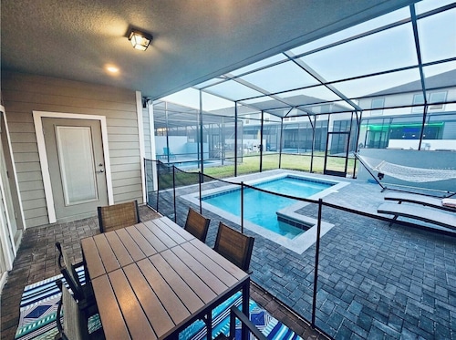 PROMO Charming 5 BR Villa, Private Pool, Resort – by Blue Sky Villas