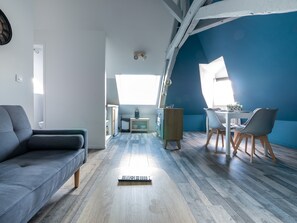 Apartment | Living room