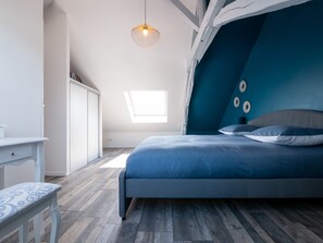 Apartment | 1 bedroom, iron/ironing board