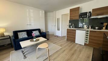 Apartment | Living room