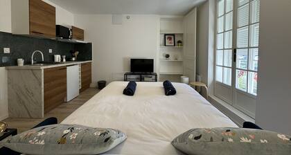 Stylish Stay With Garden in Loire