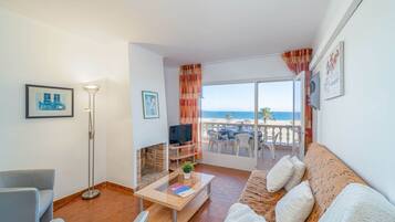 Apartment | Living room