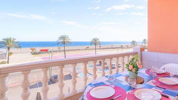 Apartemen | Tempat makan outdoor