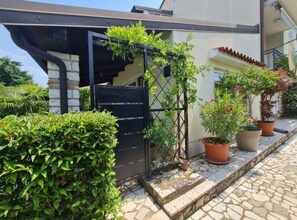 公寓 | 住宿场地