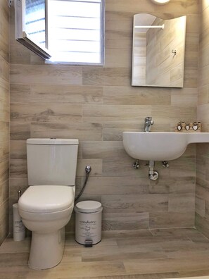 Shower, hair dryer, towels, soap - Mykonos Twins 4 in Ornos Beach with private Balcony AC, WiFi (Mykonos)