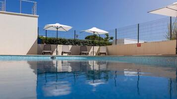 House | Pool | Outdoor pool, a heated pool