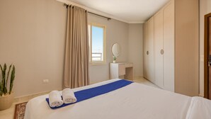 1 bedroom, iron/ironing board, WiFi (free), bed sheets