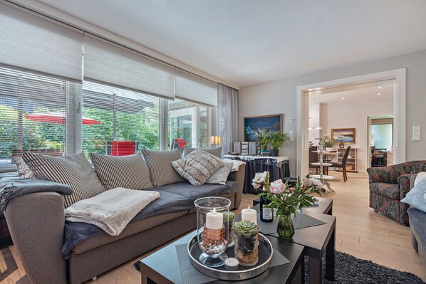 TV, DVD player, stereo