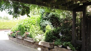 Property grounds - 5 Sterne Fewo-Pausendomizil' with Private Terrace, Private Garden and Wi-Fi (Ebstorf)