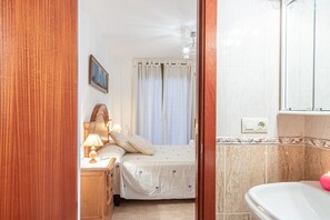 Apartment | Bathroom