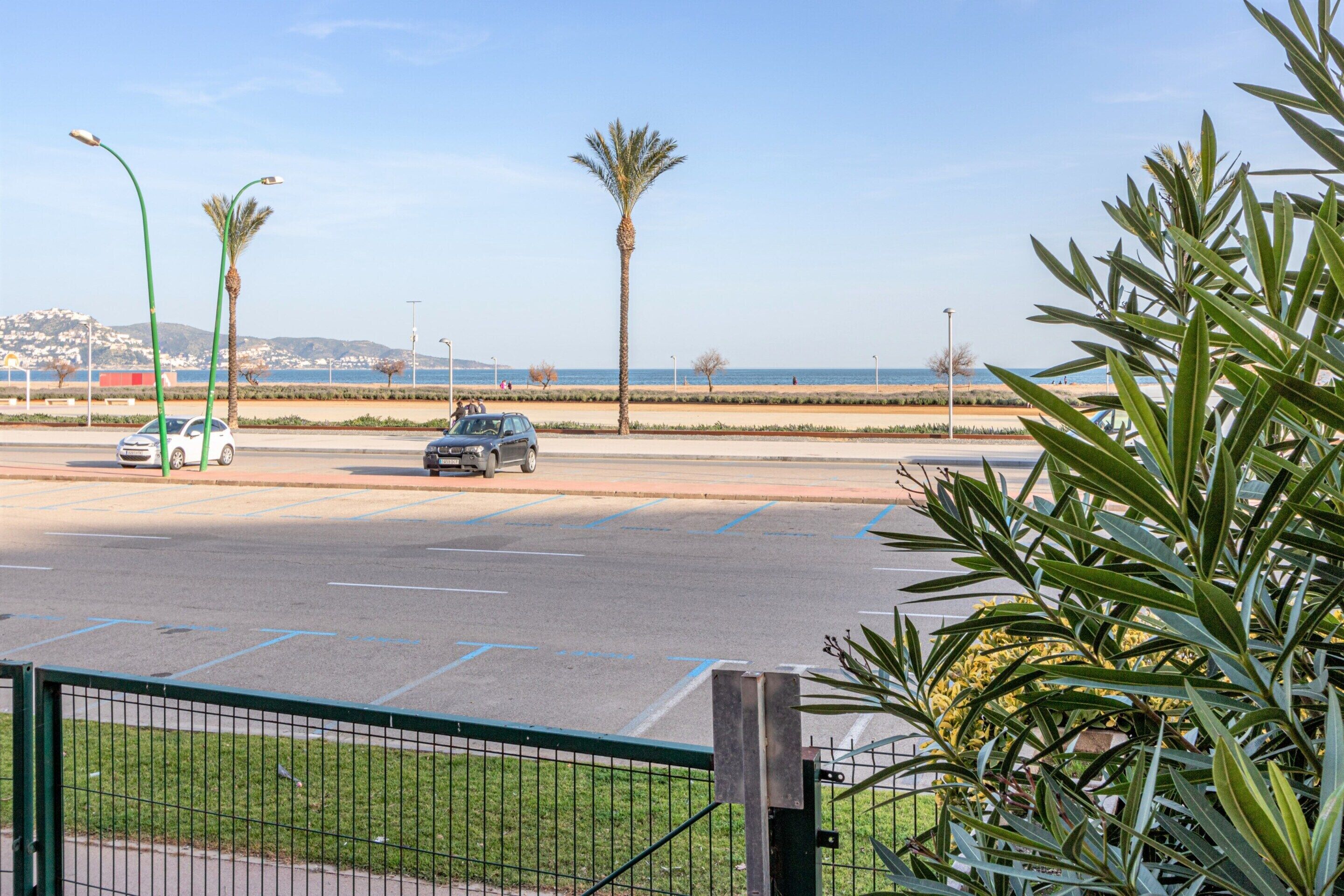 Vue sur la plage ou l’océan