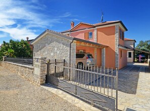 Villa | Property grounds