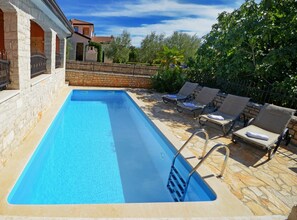 Villa | Pool | Indoor pool, outdoor pool