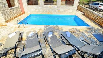 Villa | Pool | Indoor pool, outdoor pool