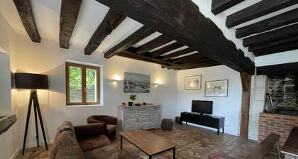 Relaxing Nature Stay in Thoree-les-pins