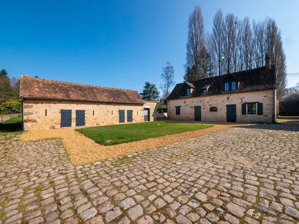 บ้านพัก | บริเวณภายนอก