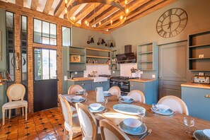 House | Dining - Luxury Manor & Spa Getaway in Sarthe (Coulaines)