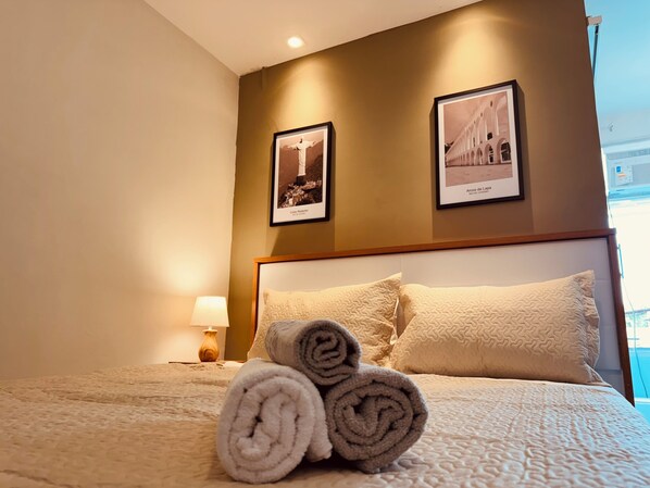 1 bedroom, free WiFi, bed sheets