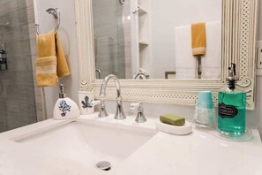 Dusche, Haartrockner