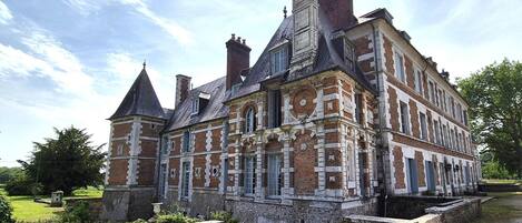 Apartment | Point of interest