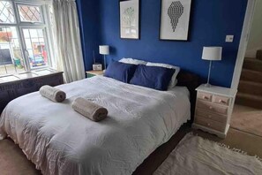 Bügeleisen/Bügelbrett, WLAN, Bettwäsche