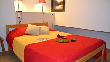 House | 2 bedrooms, bed sheets