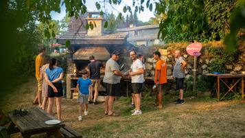 House | Outdoor dining