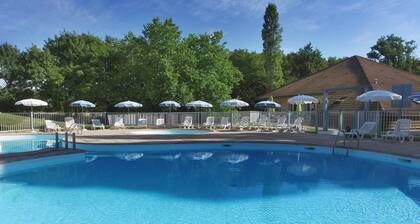 3 Room Gite for 6 People 1 Baby Ronciere