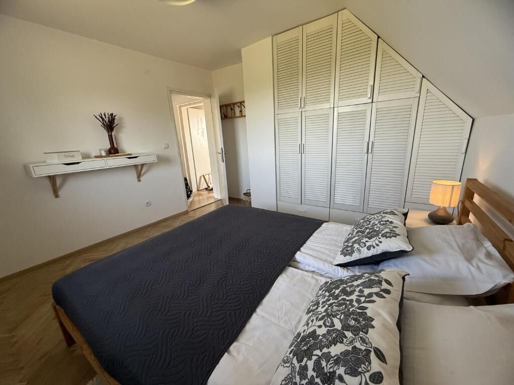 Standard Double Room, 1 Queen Bed | Free cribs/infant beds, free WiFi, bed sheets