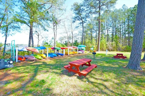 House, 3 Bedrooms | Children’s area