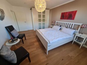Apartamento | 2 quartos, individualmente mobiliados