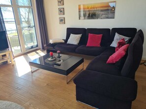 Apartment | Living room