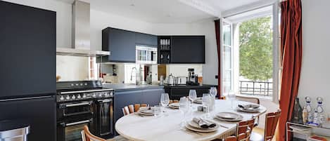 Apartment | Private kitchen