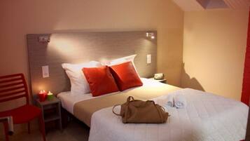 2 bedrooms, individually furnished, bed sheets