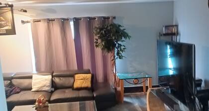 Charming 1-bedroom apartment with AC, WiFi in marvelous Pittsburgh