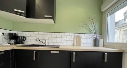 Apartment in Le Mans Near Train Station