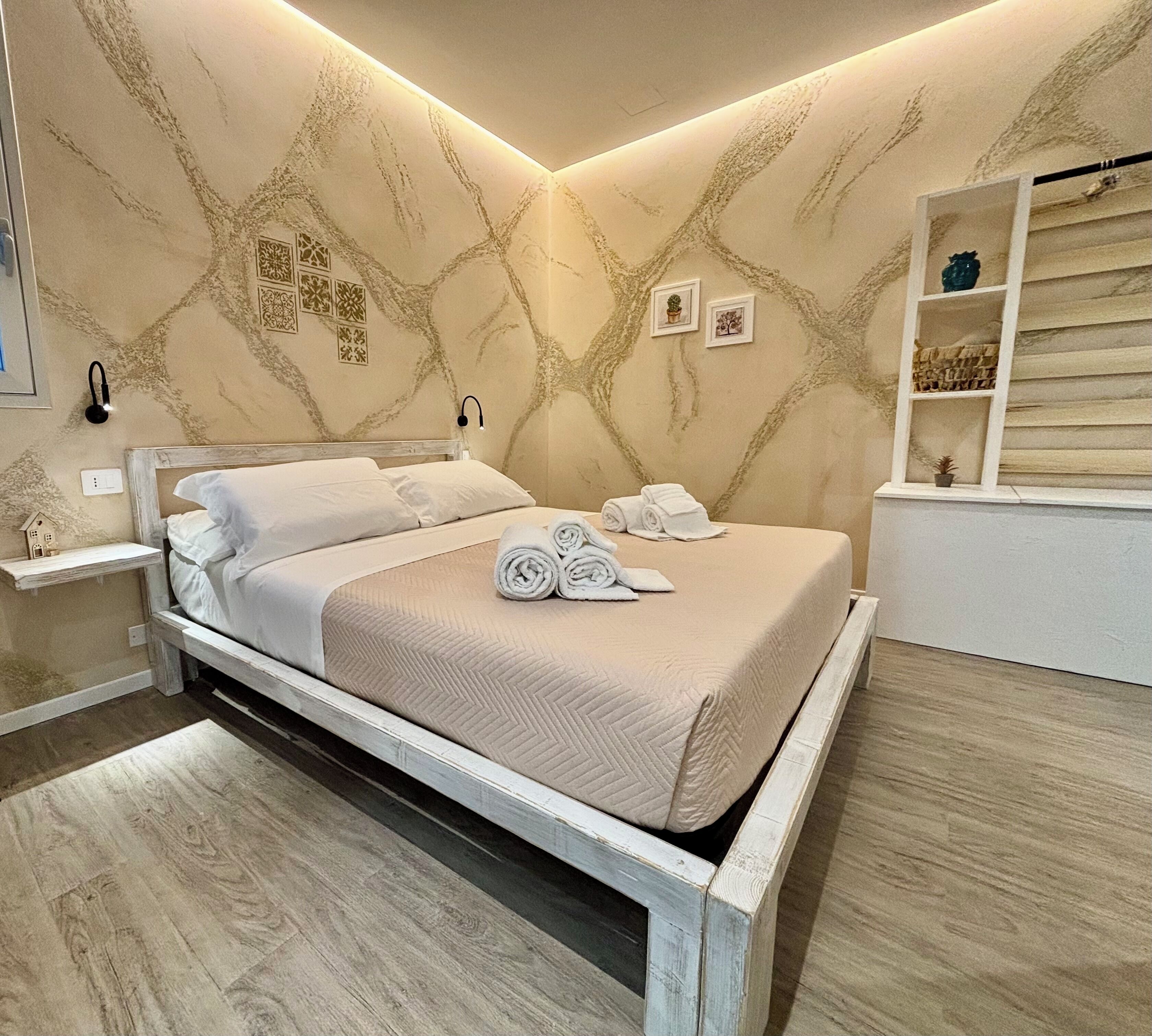 1 多间卧 室、熨斗/熨衣板、WiFi、床单